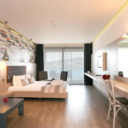 Costa Farilya Special Class Bodrum Гюндоган